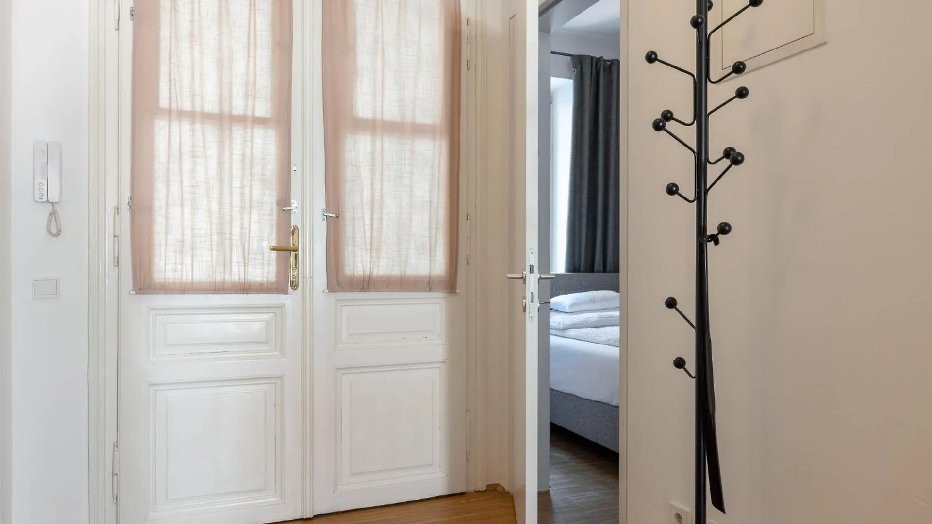 My Home In Vienna - Landstrasse Longstay Апартаменты
